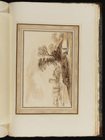 Landschaft mit einer Stadt im Zentrum, rechts davon zwei Bäume